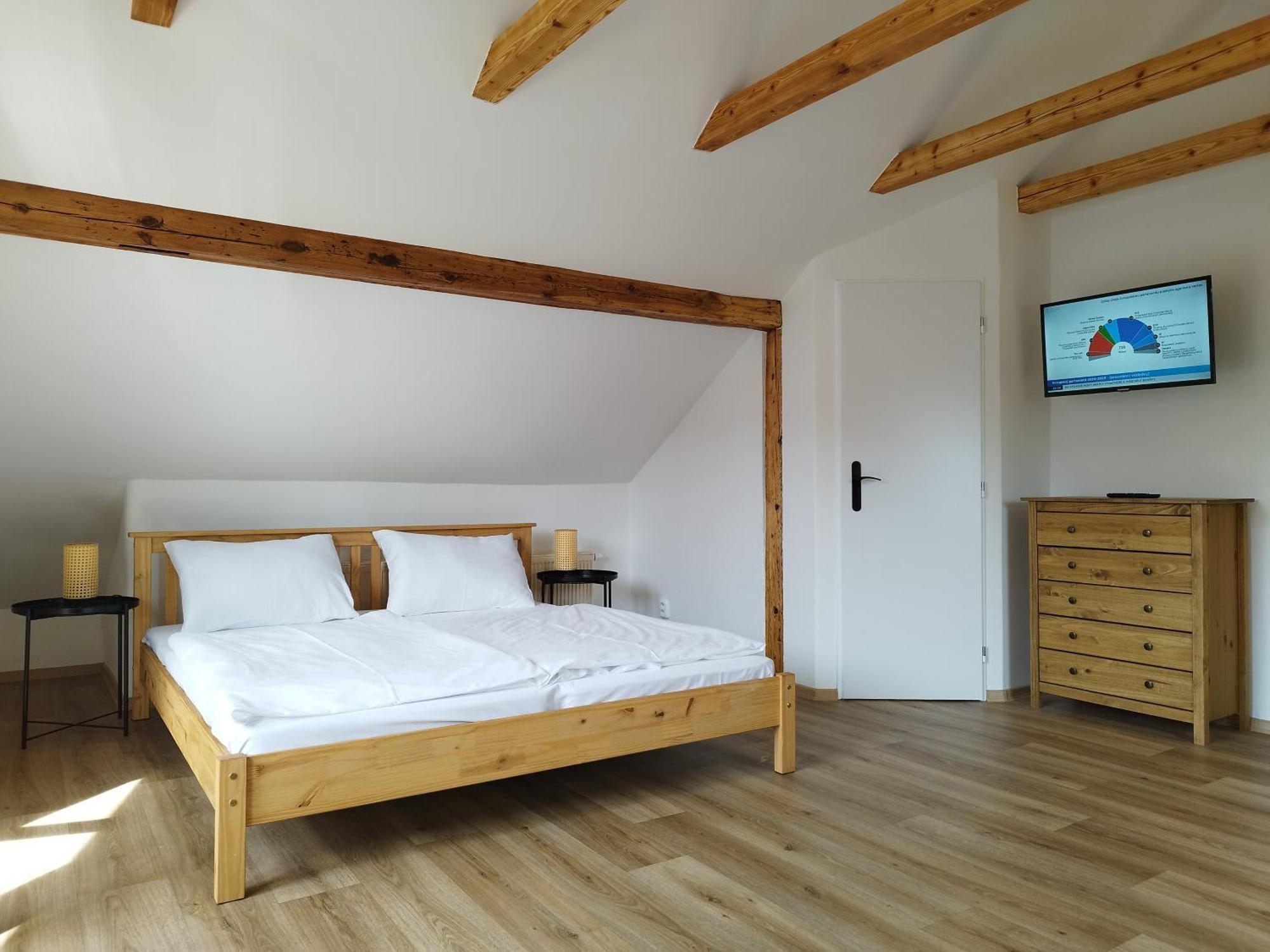 Loft Apartment KLV Exterior foto
