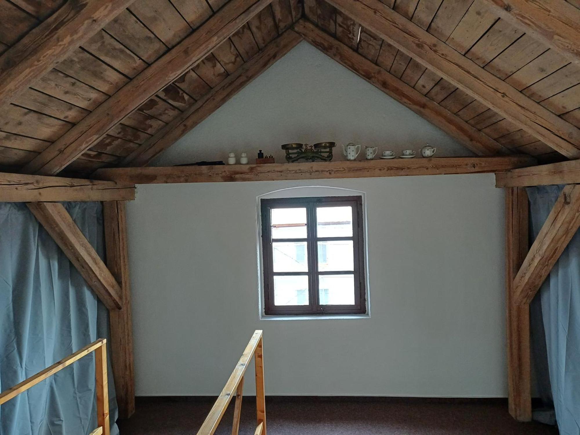 Loft Apartment KLV Exterior foto